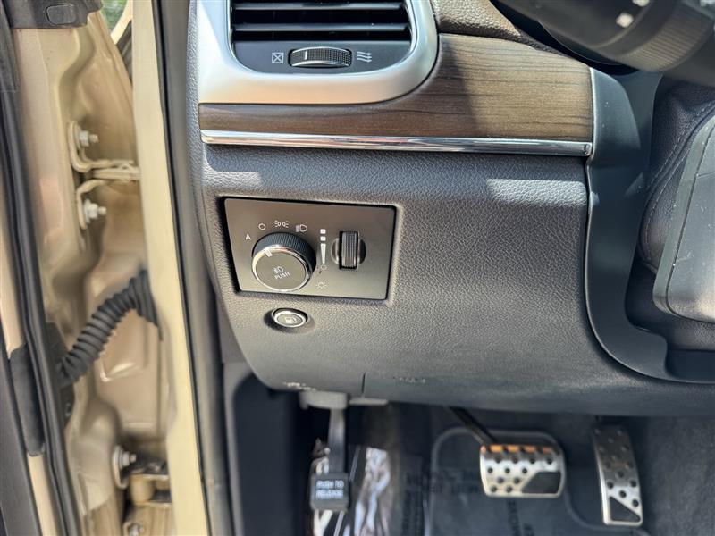 Jeep Grand Cherokee Overland 4WD 2015