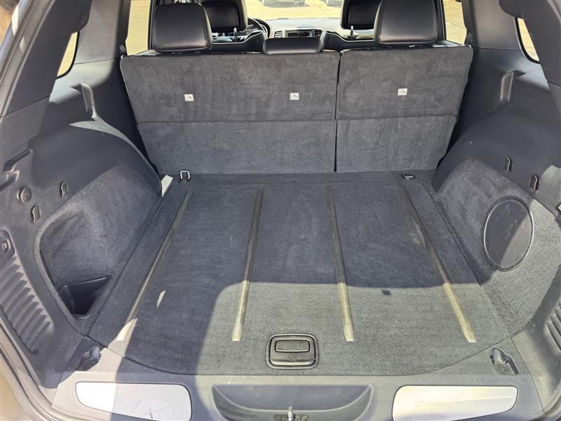Jeep Grand Cherokee Overland 4WD 2015