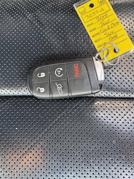 Jeep Grand Cherokee Overland 4WD 2015