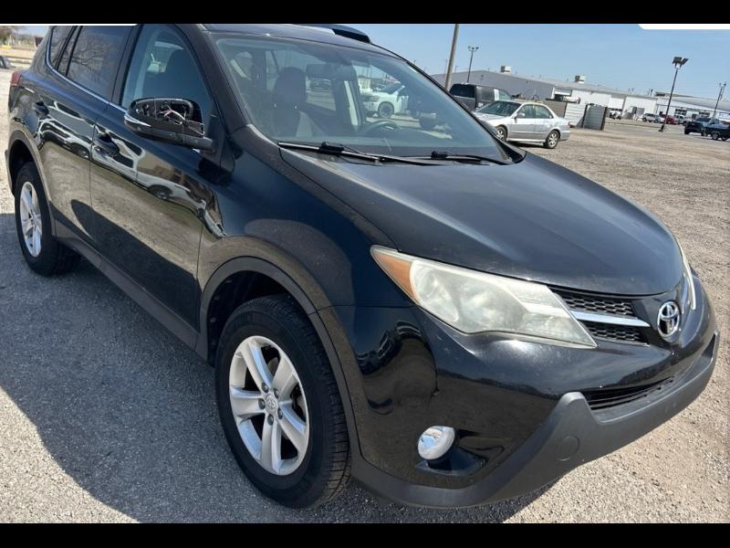 Toyota RAV4 XLE FWD 2013