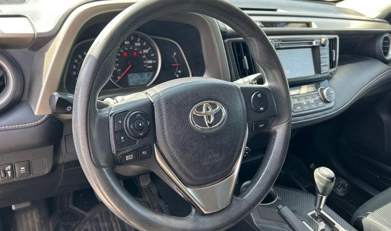 Toyota RAV4 XLE FWD 2013