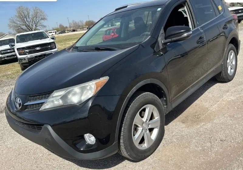 Toyota RAV4 XLE FWD 2013