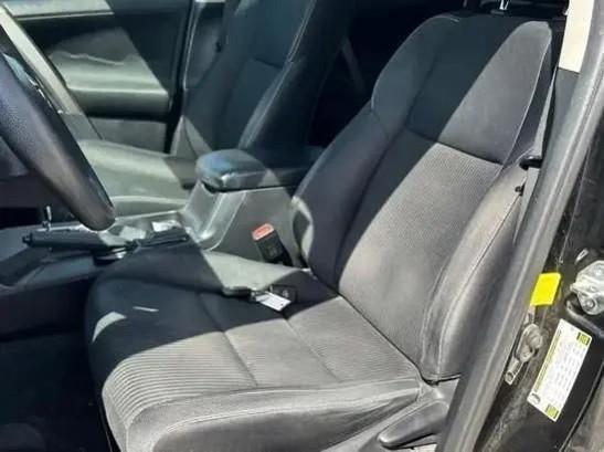 Toyota RAV4 XLE FWD 2013