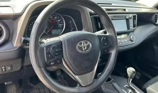 Toyota RAV4 XLE FWD 2013