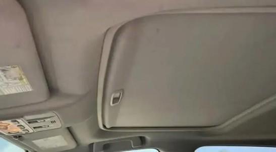 Toyota RAV4 XLE FWD 2013