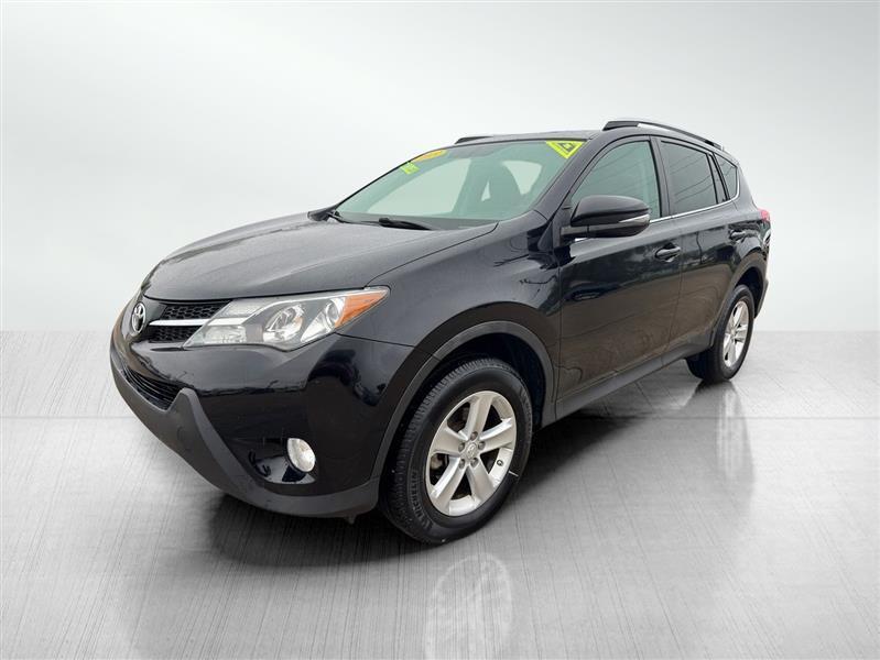 Toyota RAV4 XLE FWD 2013