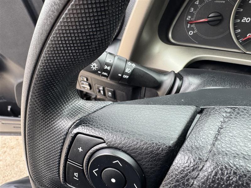 Toyota RAV4 XLE FWD 2013