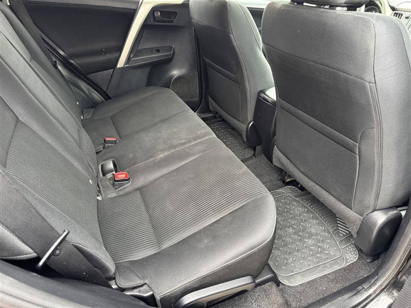 Toyota RAV4 XLE FWD 2013