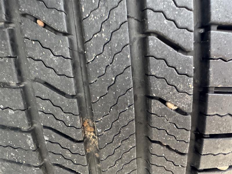 Toyota RAV4 XLE FWD 2013