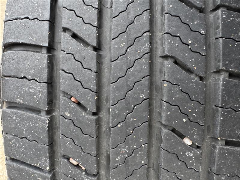 Toyota RAV4 XLE FWD 2013