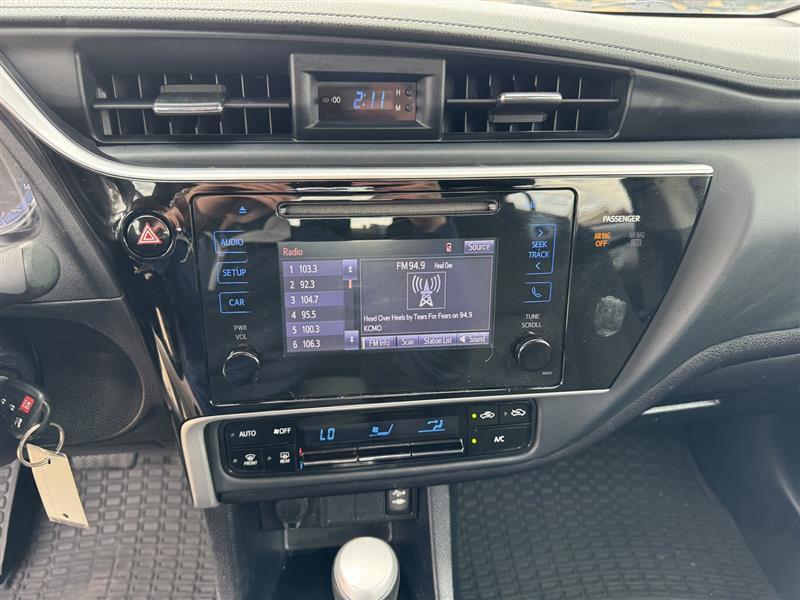 Toyota Corolla LE 2017