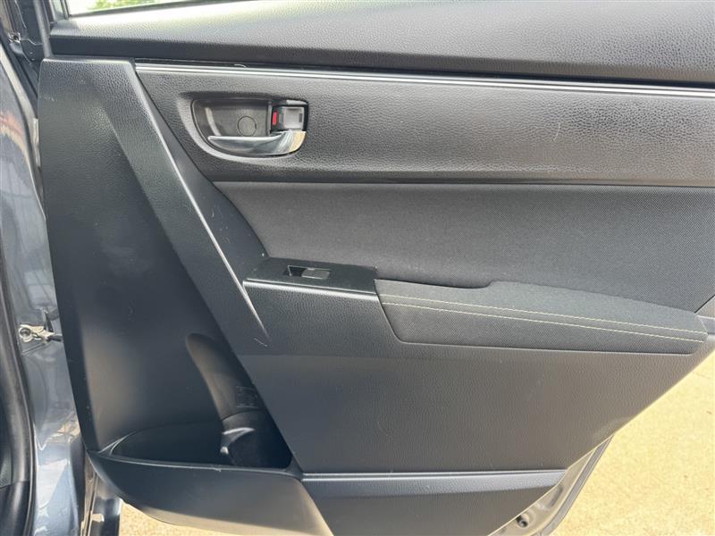 Toyota Corolla LE 2017