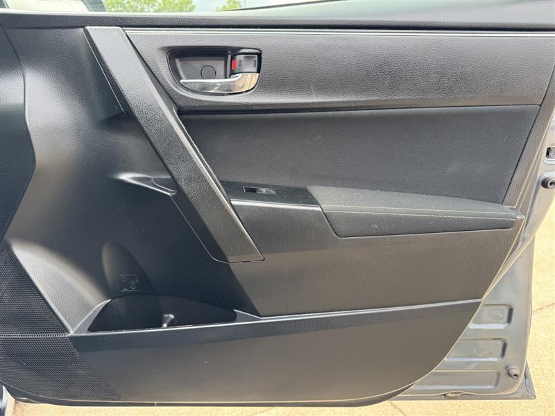 Toyota Corolla LE 2017