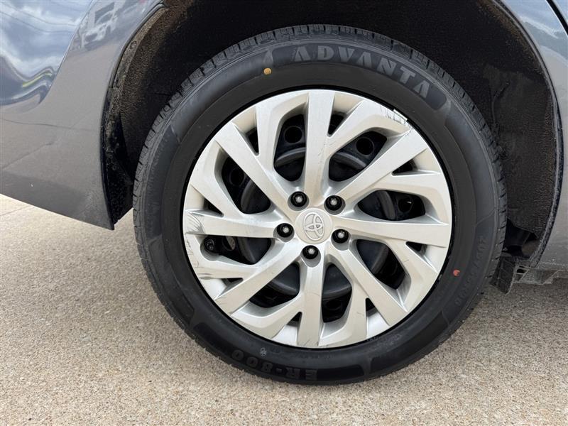 Toyota Corolla LE 2017