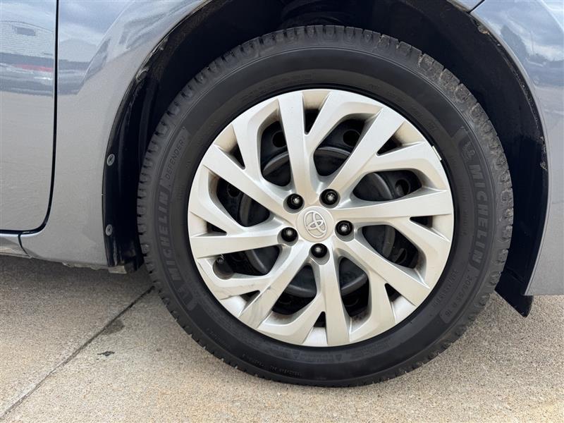Toyota Corolla LE 2017