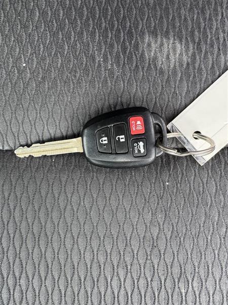 Toyota Corolla LE 2017