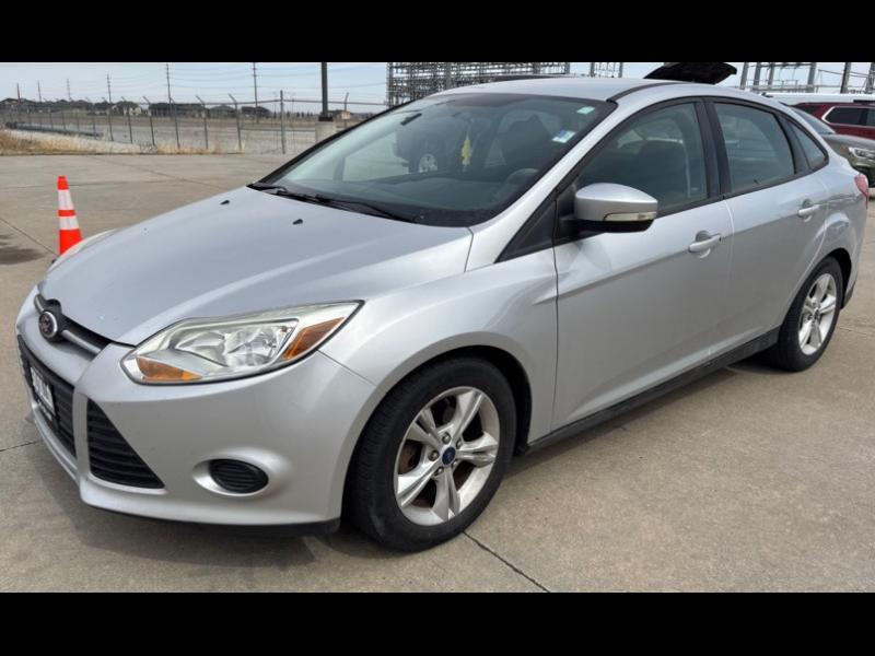 Ford Focus SE Sedan 2014