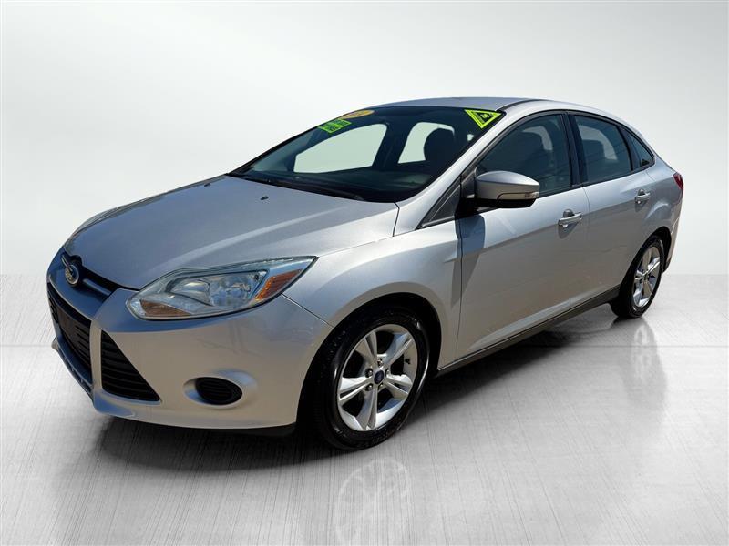 Ford Focus SE Sedan 2014