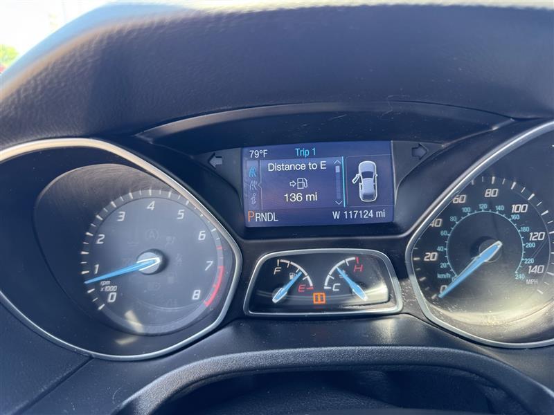 Ford Focus SE Sedan 2014
