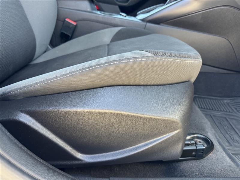 Ford Focus SE Sedan 2014