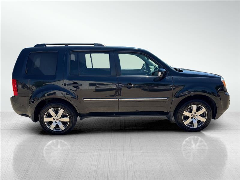 Honda Pilot Touring 4WD 5-Spd AT with DVD 2014