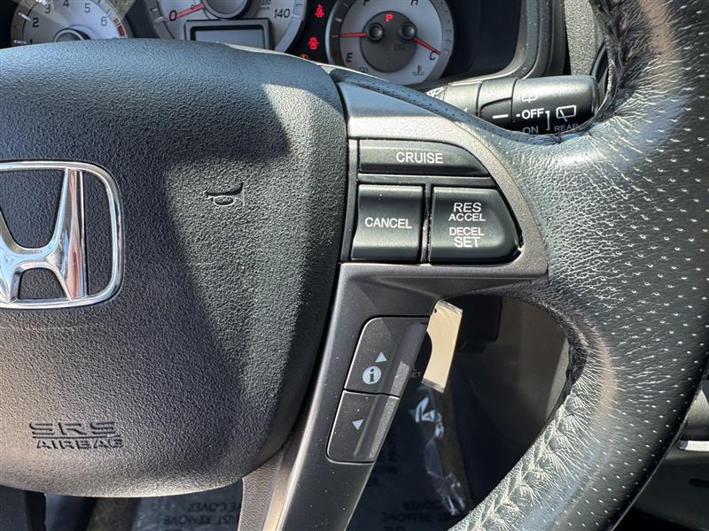 Honda Pilot Touring 4WD 5-Spd AT with DVD 2014