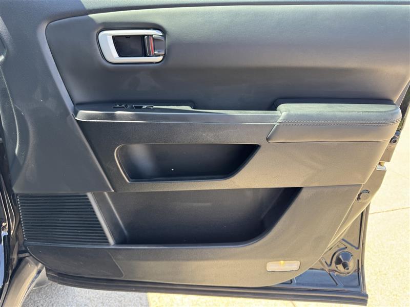 Honda Pilot Touring 4WD 5-Spd AT with DVD 2014