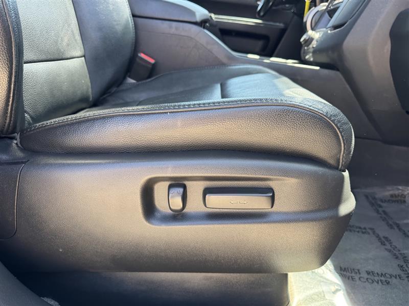 Honda Pilot Touring 4WD 5-Spd AT with DVD 2014