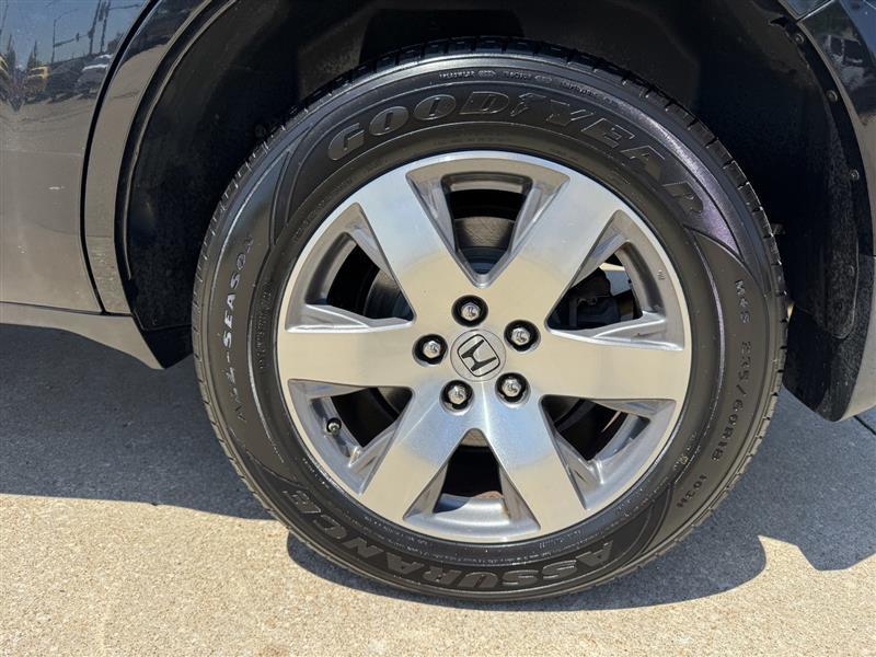 Honda Pilot Touring 4WD 5-Spd AT with DVD 2014