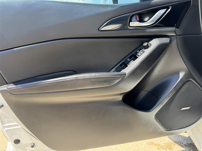 Mazda MAZDA3 s Touring 5-Door 2014
