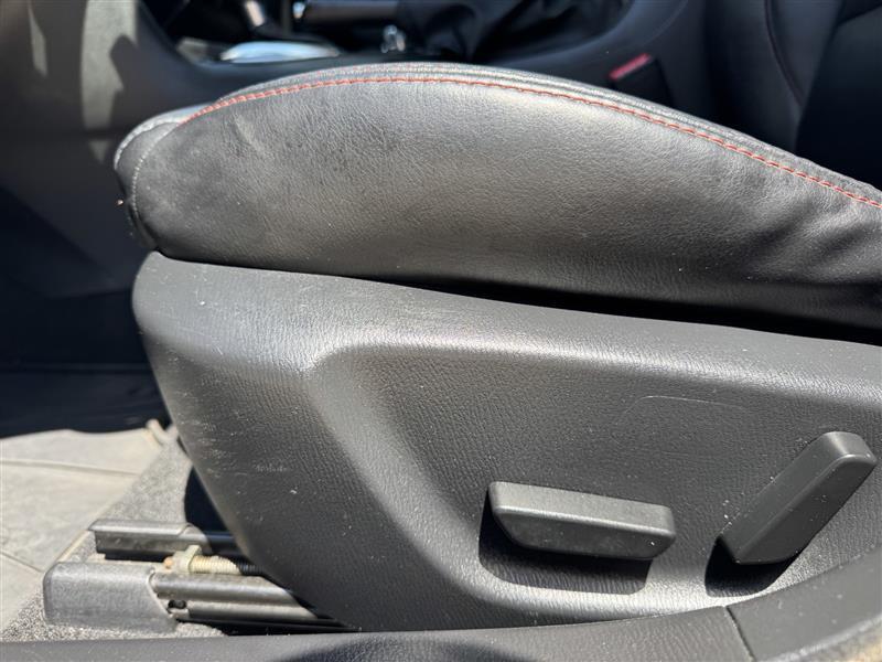 Mazda MAZDA3 s Touring 5-Door 2014