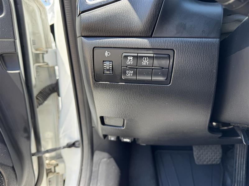 Mazda MAZDA3 s Touring 5-Door 2014