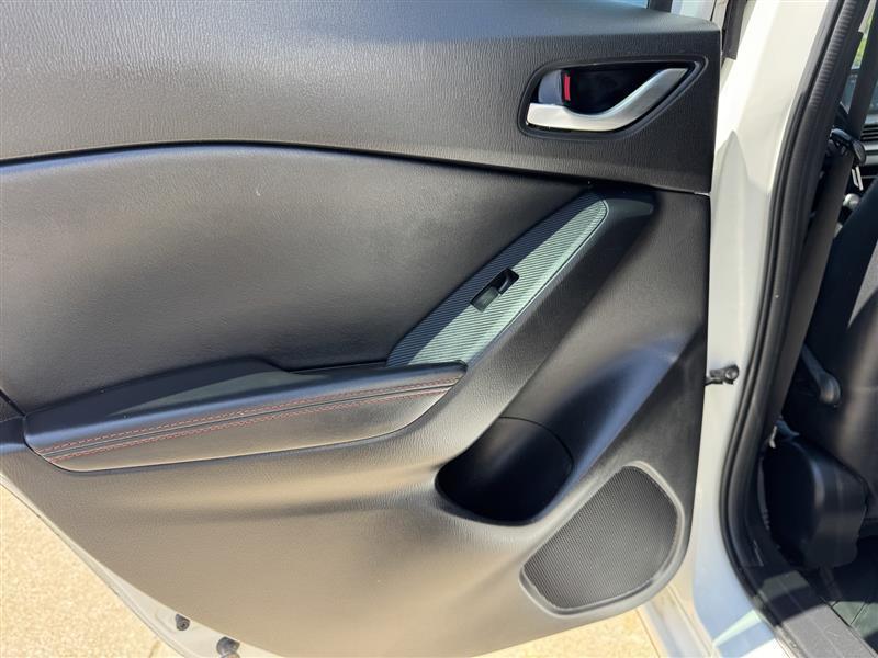 Mazda MAZDA3 s Touring 5-Door 2014