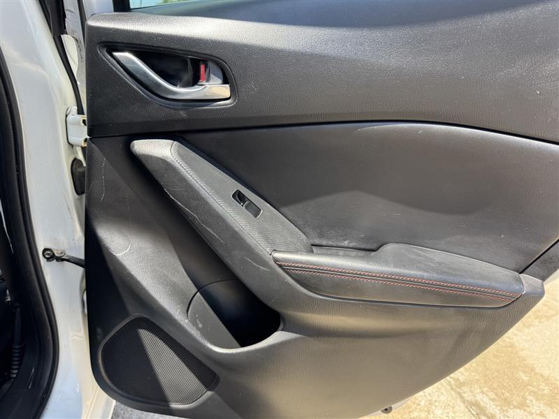 Mazda MAZDA3 s Touring 5-Door 2014