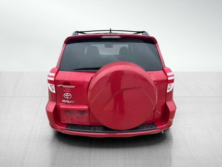 Toyota RAV4 Limited FWD 2011