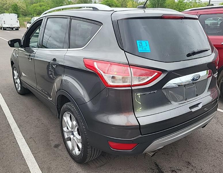 Ford Escape Titanium 4WD 2015