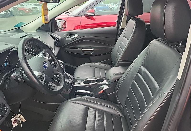 Ford Escape Titanium 4WD 2015