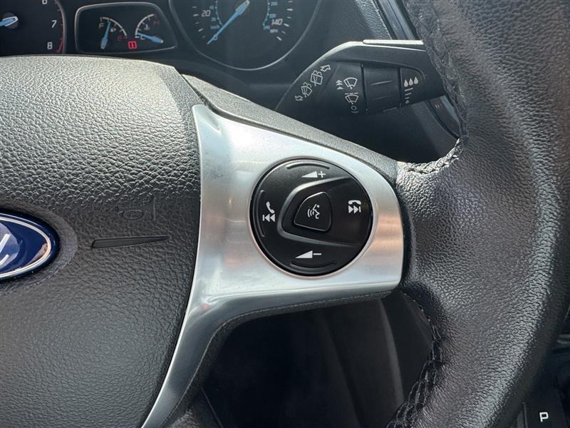 Ford Escape Titanium 4WD 2015