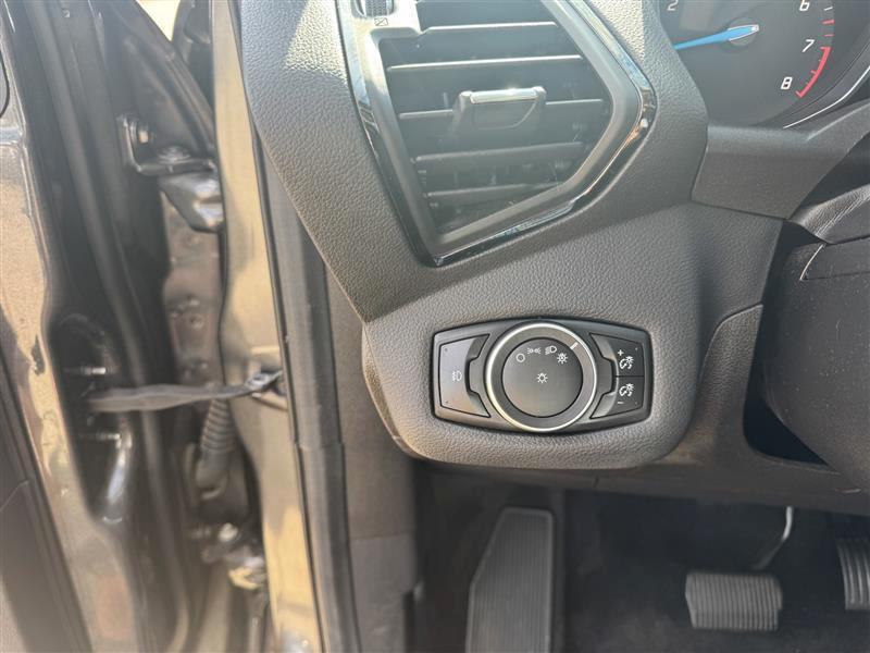 Ford Escape Titanium 4WD 2015