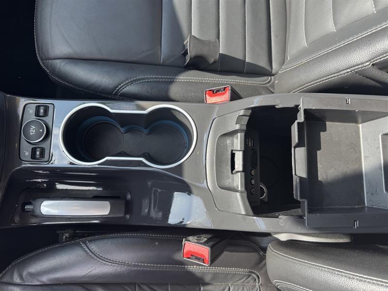 Ford Escape Titanium 4WD 2015