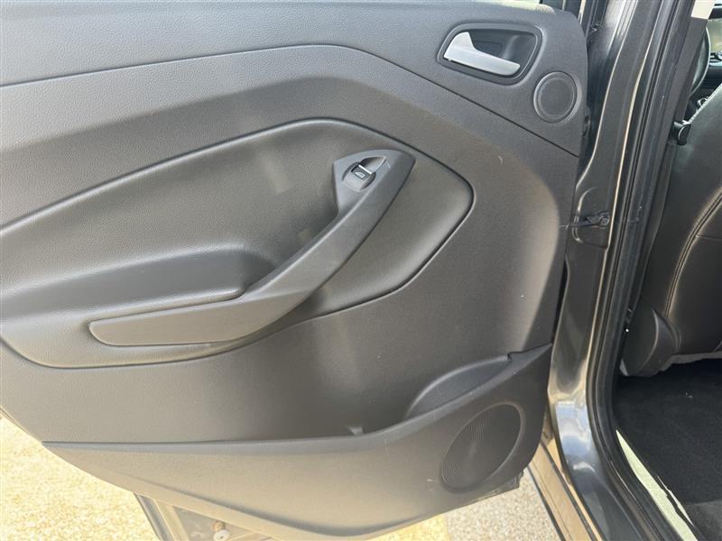 Ford Escape Titanium 4WD 2015