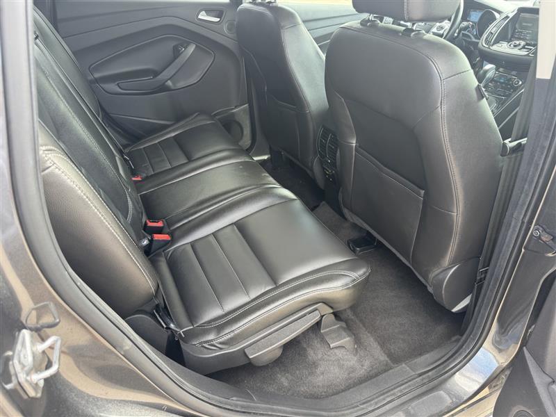 Ford Escape Titanium 4WD 2015