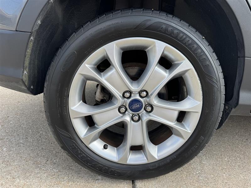 Ford Escape Titanium 4WD 2015