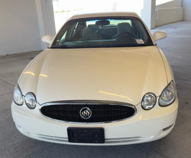 Buick LaCrosse CX 2007