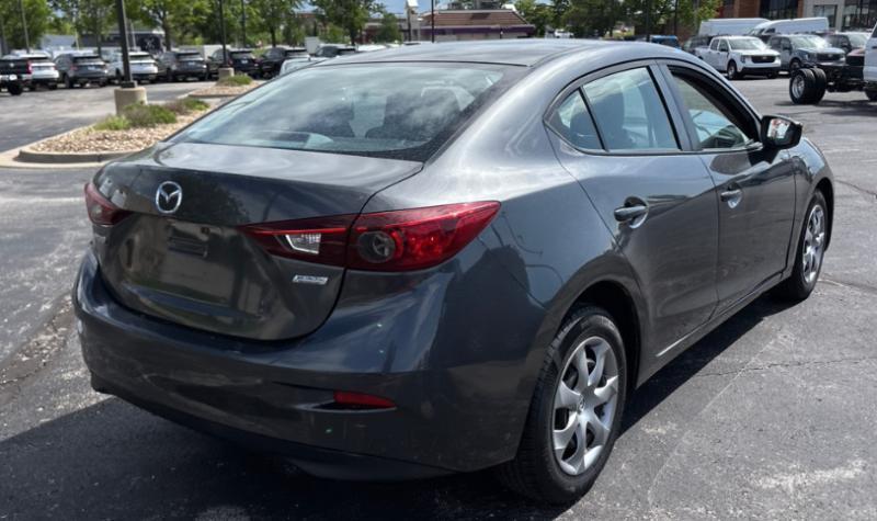 Mazda MAZDA3 i 2015