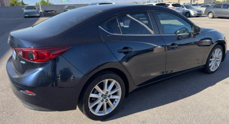 Mazda MAZDA3 Touring 4D Sedan 2017