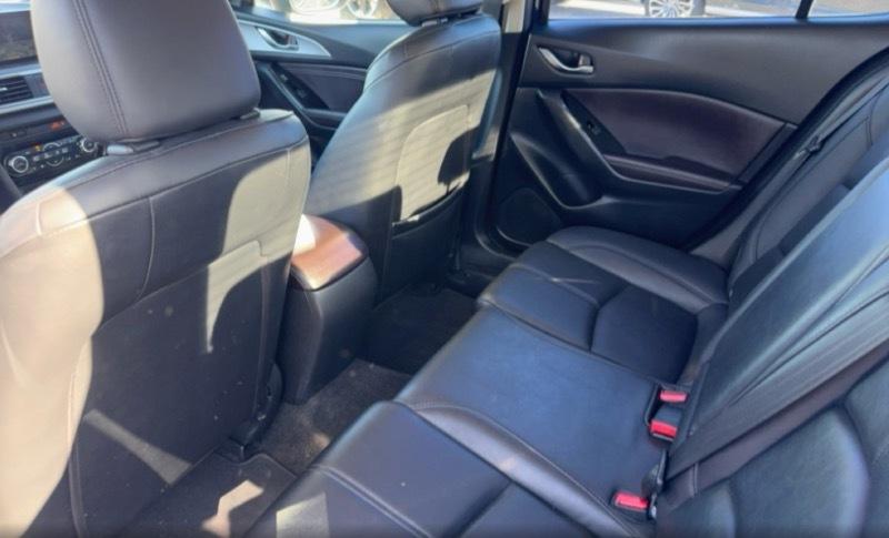 Mazda MAZDA3 Touring 4D Sedan 2017