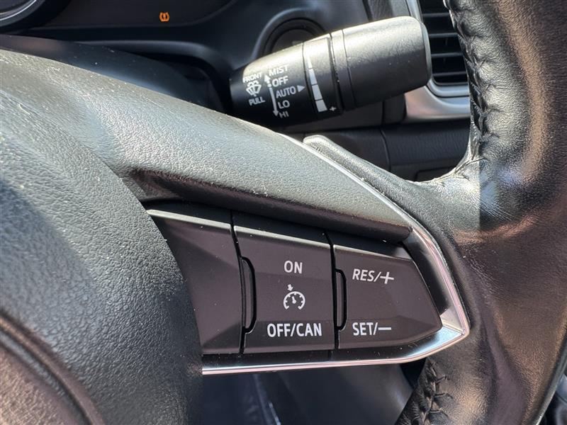 Mazda MAZDA3 Touring 4D Sedan 2017