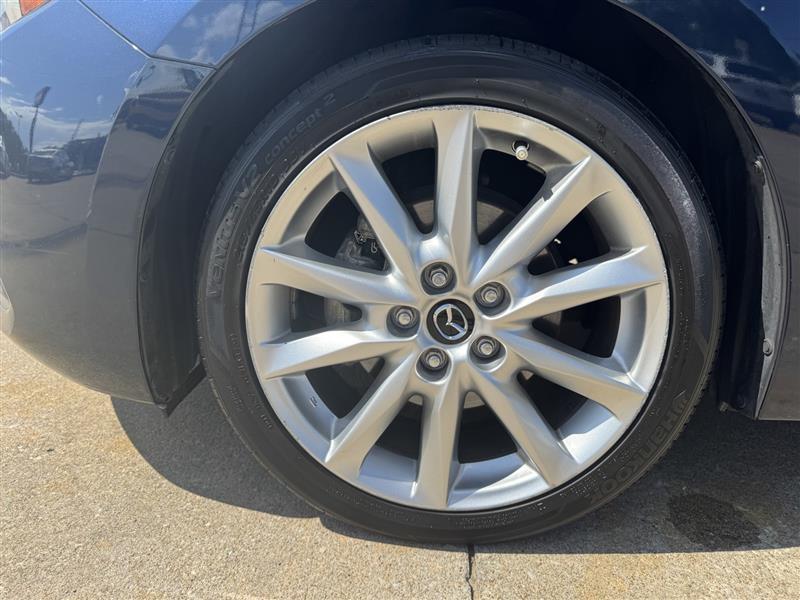 Mazda MAZDA3 Touring 4D Sedan 2017
