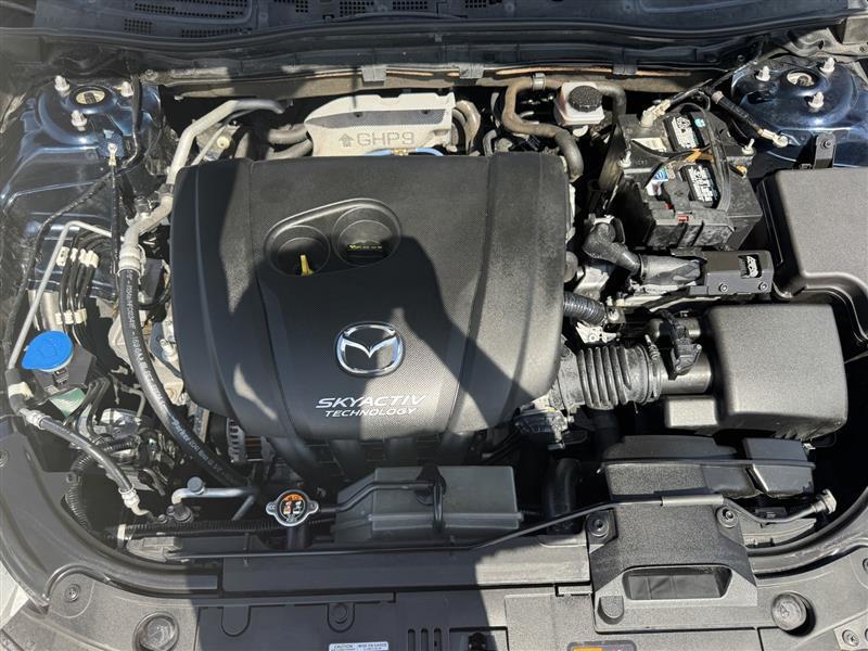 Mazda MAZDA3 Touring 4D Sedan 2017
